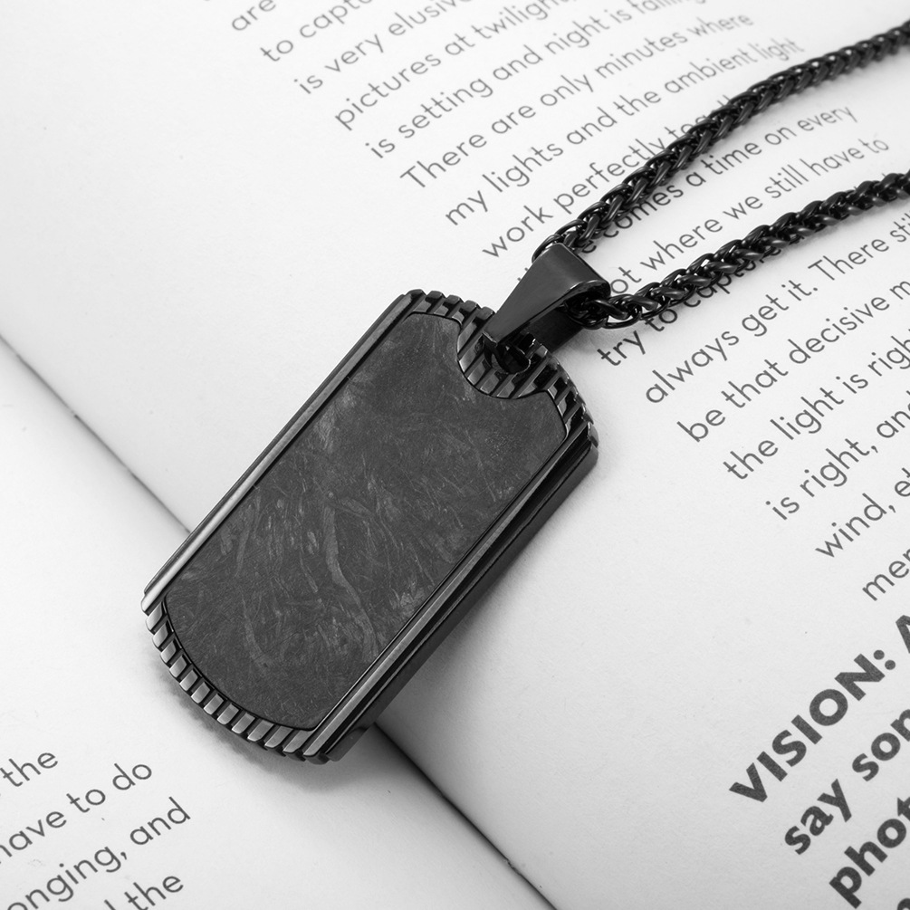 Men Accessories List - ألياف الكربون قلادة الفولاذ المقاوم للصدأ