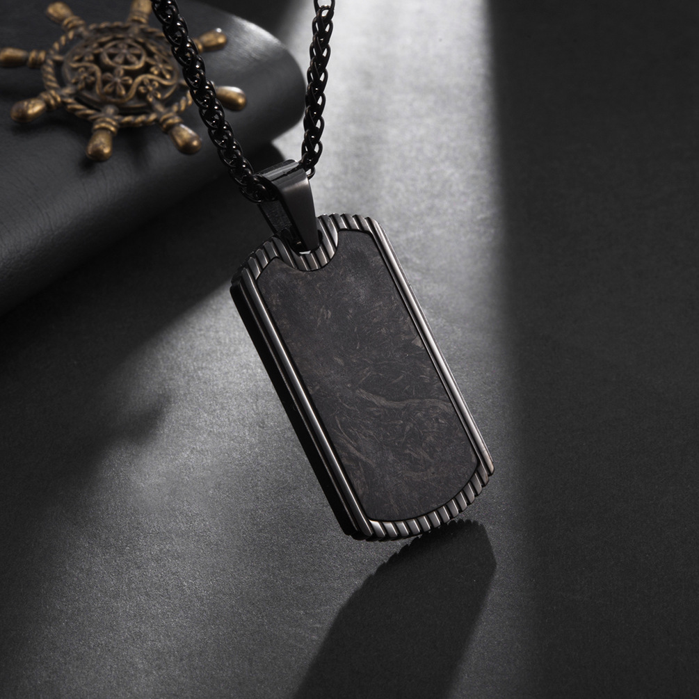 ألياف الكربون قلادة الفولاذ ال - مراجعة Men Accessories List وسعره